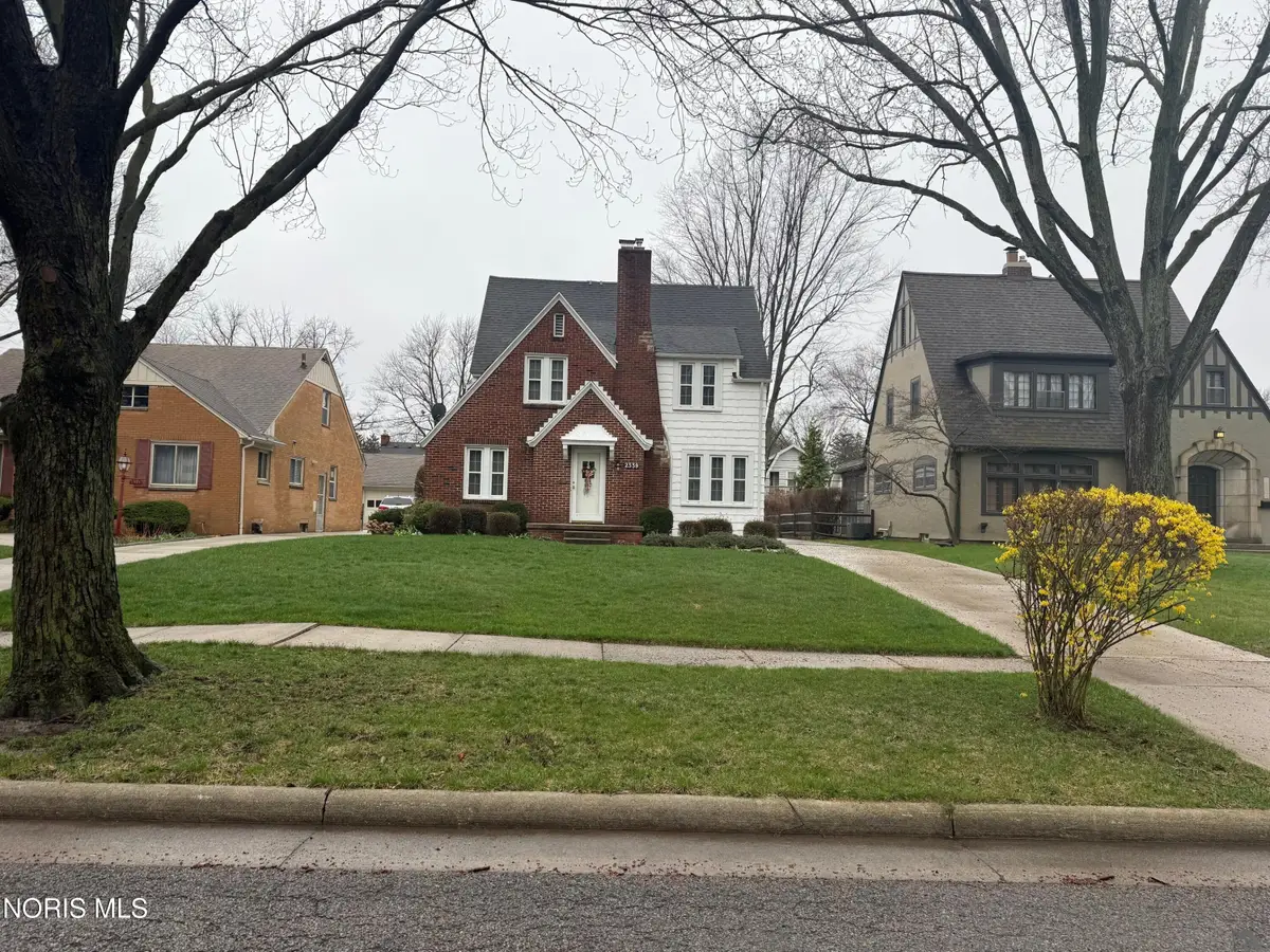 2339 Pemberton Drive, Toledo, OH 43606 - #1