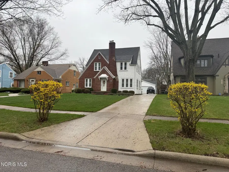 2339 Pemberton Drive, Toledo, OH 43606 - #2