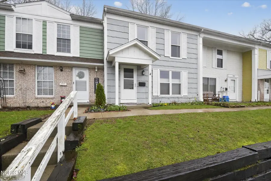 4430 Rose Garden Drive, Toledo, OH 43623 - #3