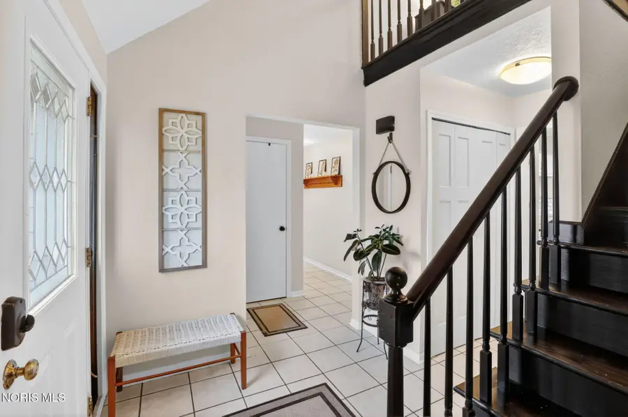 5543 Greenridge Drive, Toledo, OH 43615 - #2