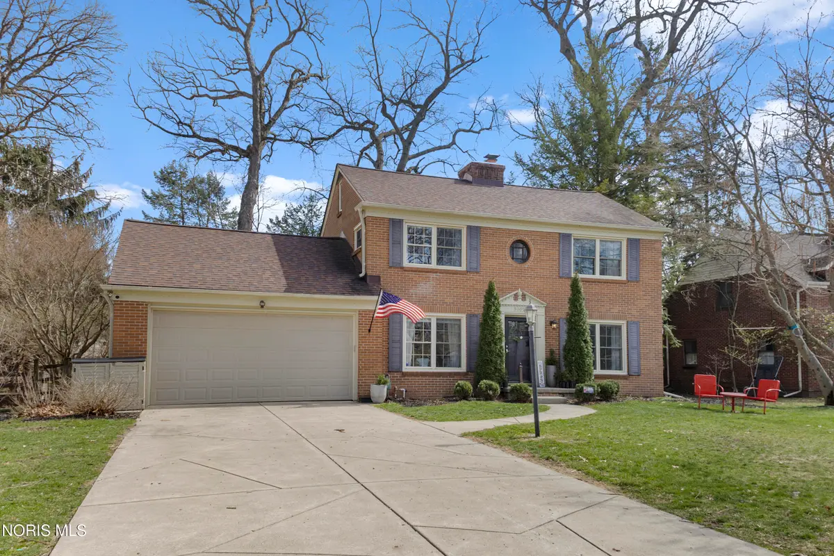 3002 Pembroke Road, Ottawa Hills, OH 43606 - #1