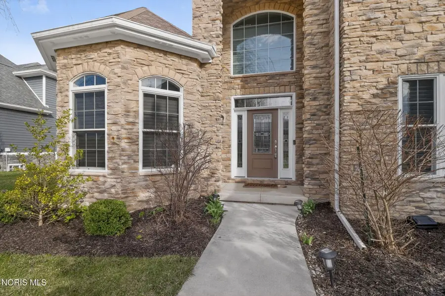 4201 Thornbury Court, Perrysburg, OH 43551 - #3