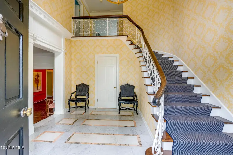 3000 Valley View Drive, Ottawa Hills, OH 43615 - #2