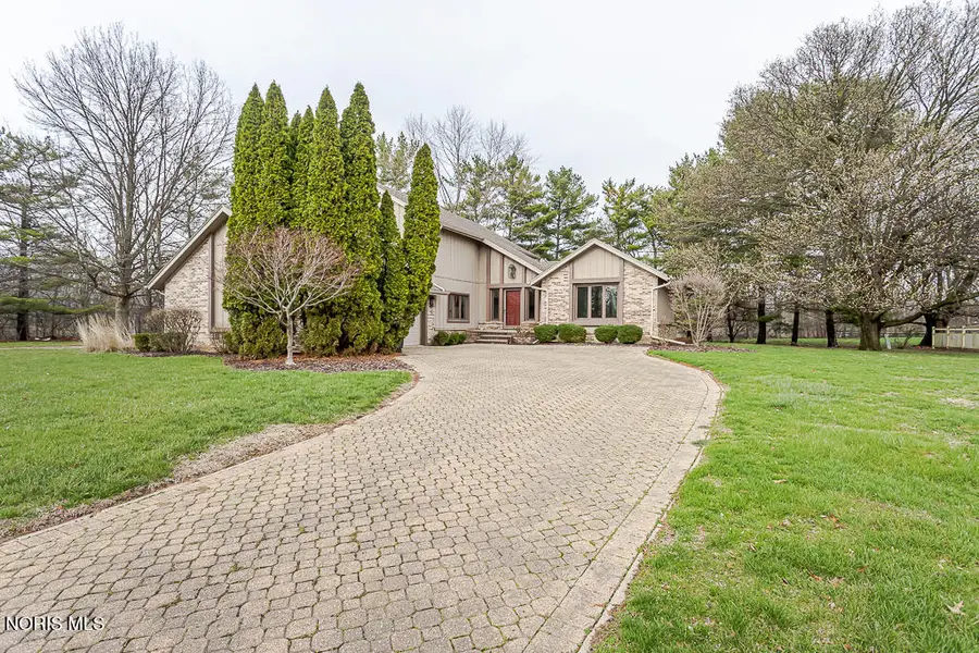 738 Kumler Drive, Maumee, OH 43537 - #2