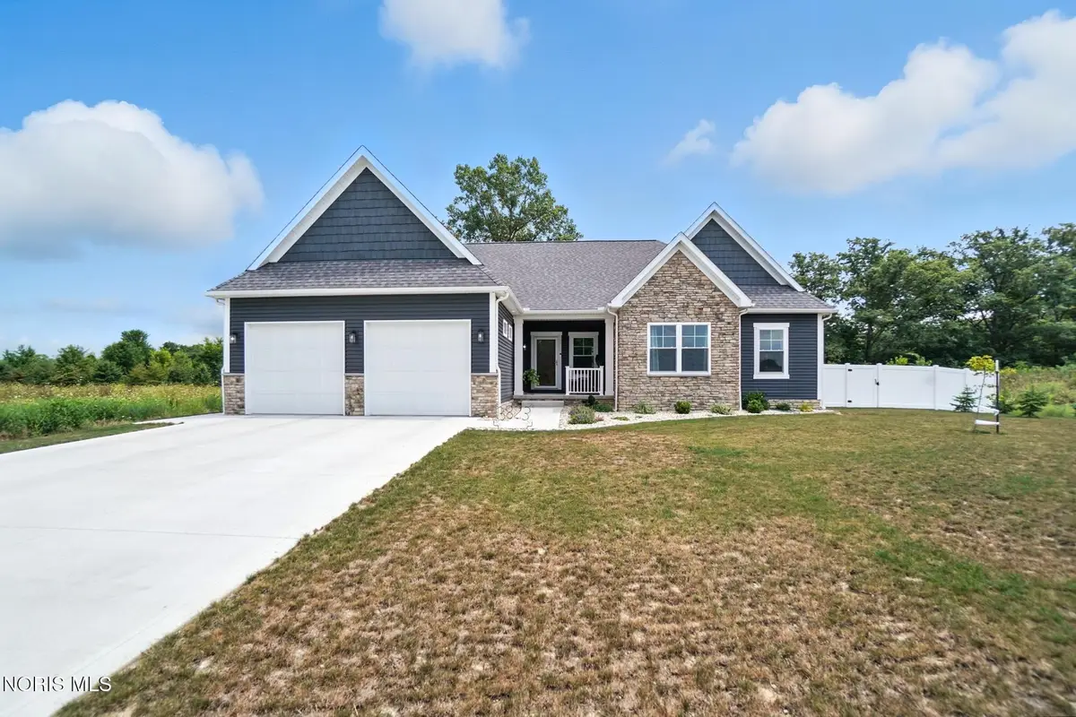 3823 Bearcat Way, Findlay, OH 45840 - #1