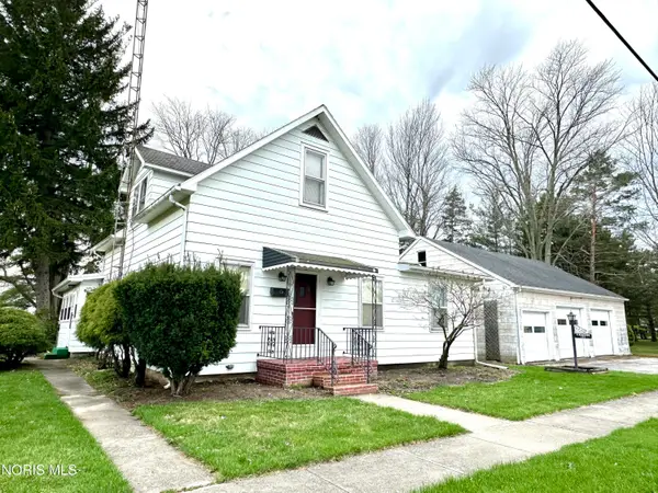 121 W Broad Street, Oak Harbor, OH 43449