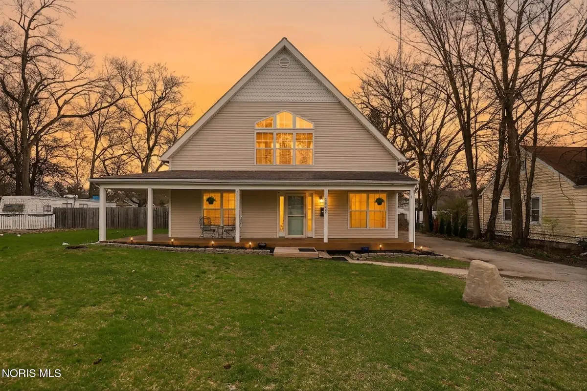 5508 Mclain Drive, Sylvania, OH 43560 - #1