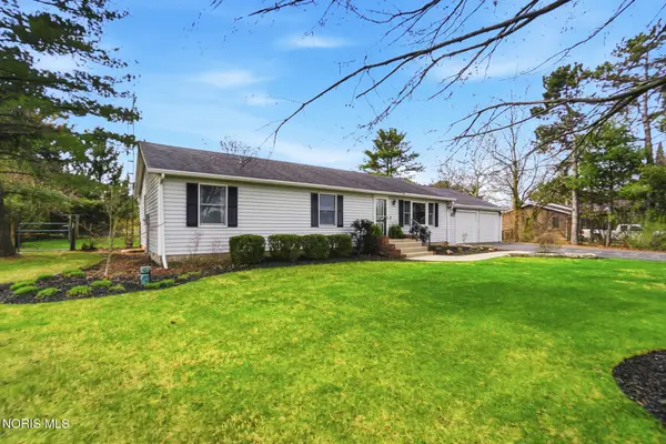 14121 Township Rd 213, Findlay, OH 45840