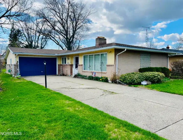 5223 Grosse Point Parkway, Toledo, OH 43611