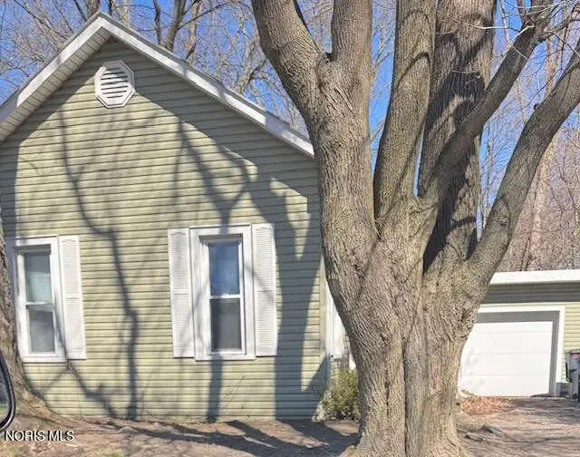 420 Sand Ridge Road, Bowling Green, OH 43402 - #1