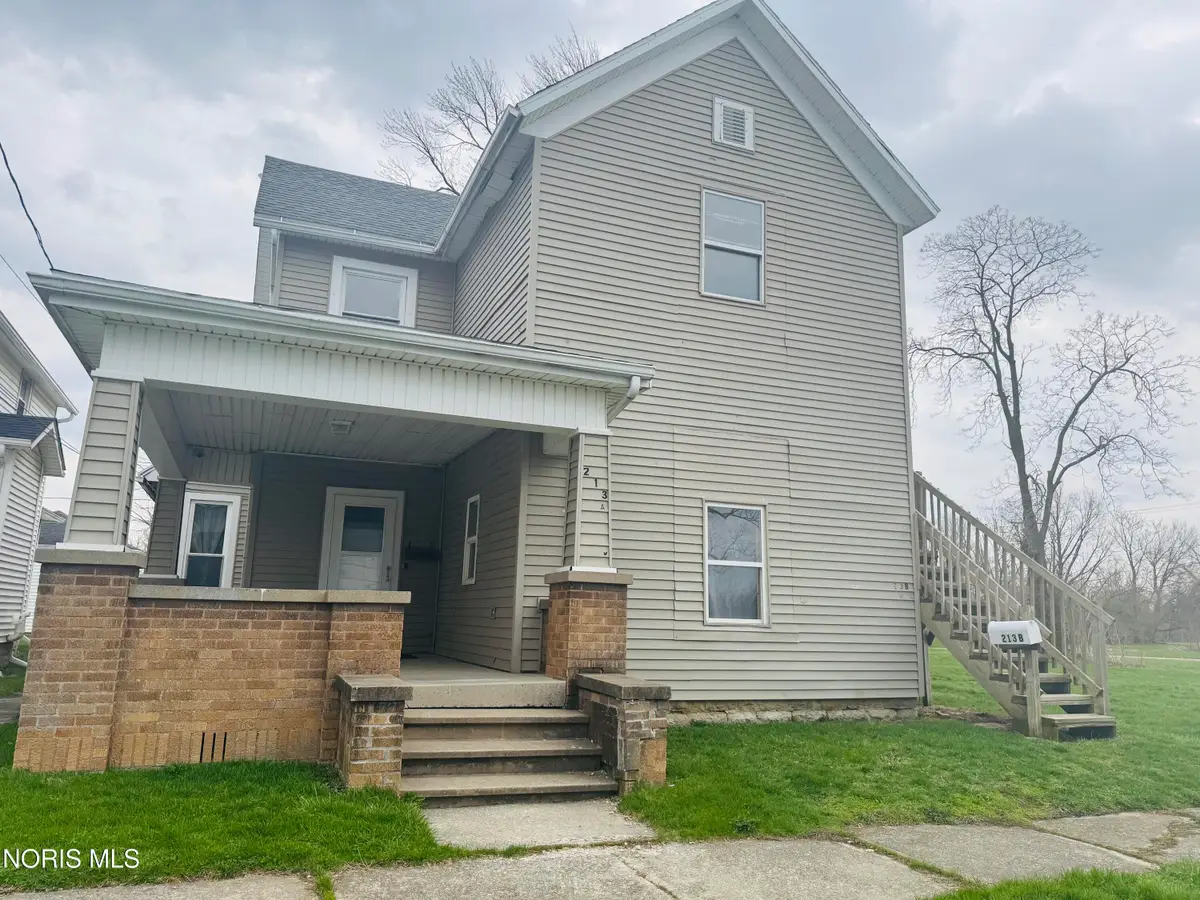 213 Clinton Street, Findlay, OH 45840 - #1