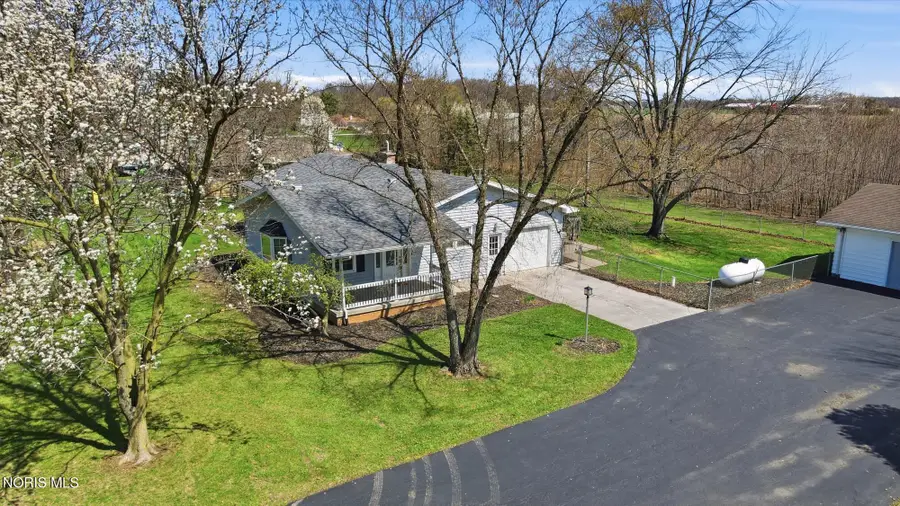 181 S Us Highway 23, Fostoria, OH 44830 - #3