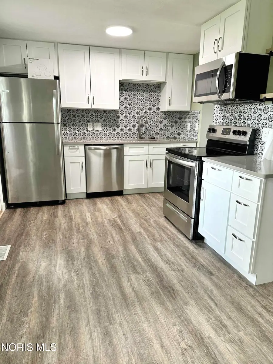 6957 Westwyck Drive, Whitehouse, OH 43571 - #3