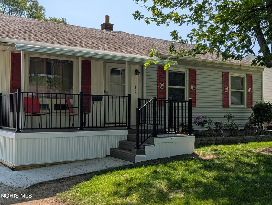 5328 Elaine Drive, Toledo, OH 43613 - #2