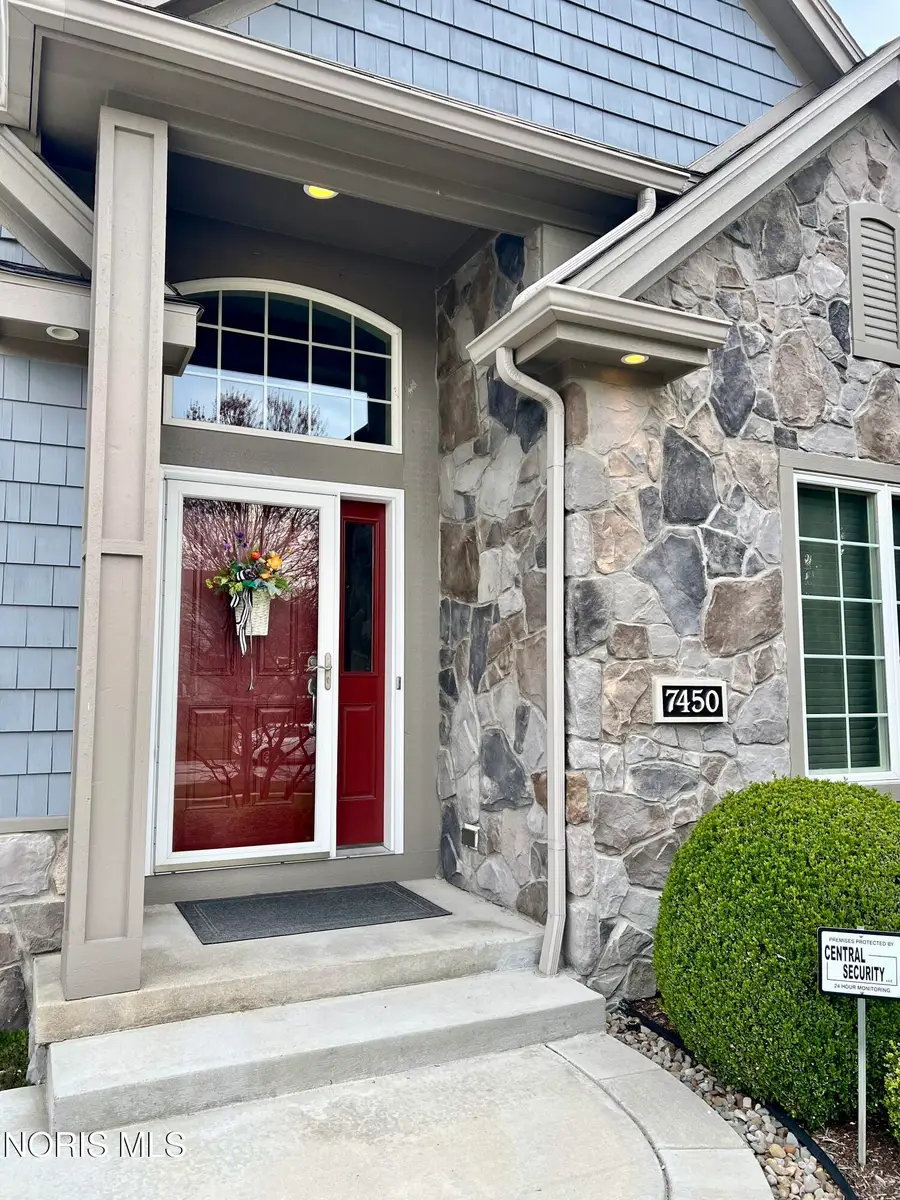 7450 Hickory Valley Drive, Maumee, OH 43537 - #3