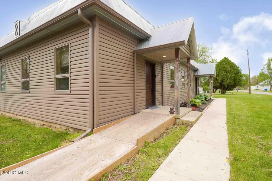 205 S Water Street, Mount Blanchard, OH 45867 - #2
