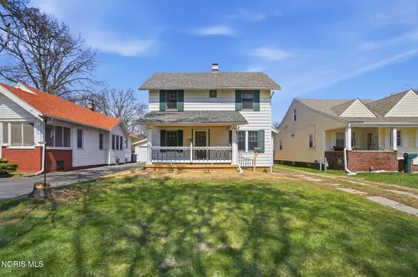 2306 Eastbrook Drive, Toledo, OH 43613