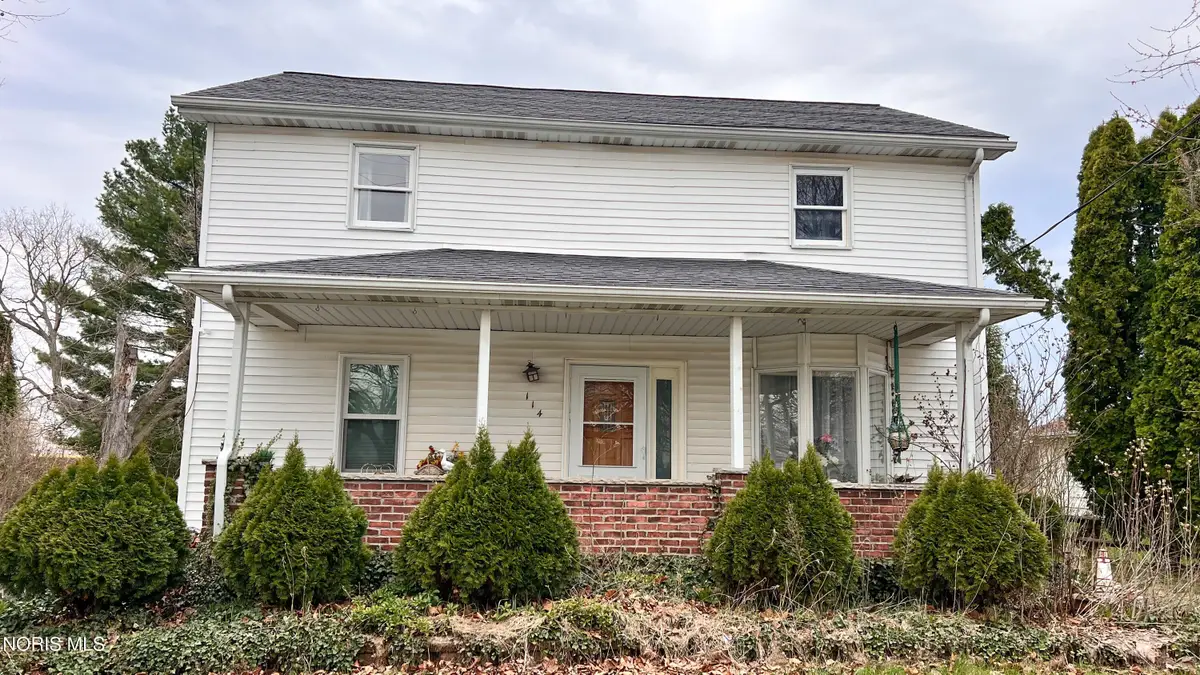 114 S Adrian Street, Lyons, OH 43533 - #1