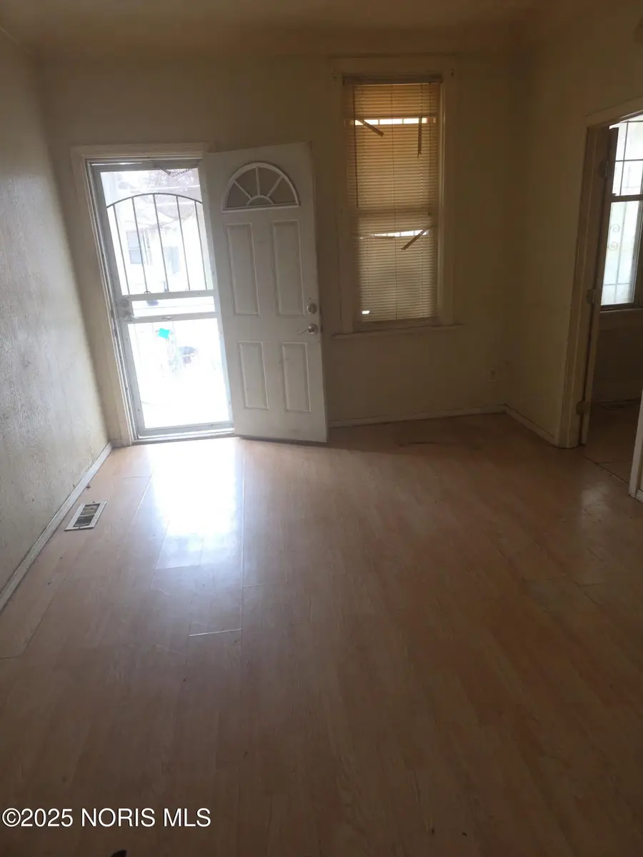 161 Mettler Street, Toledo, OH 43608 - #3