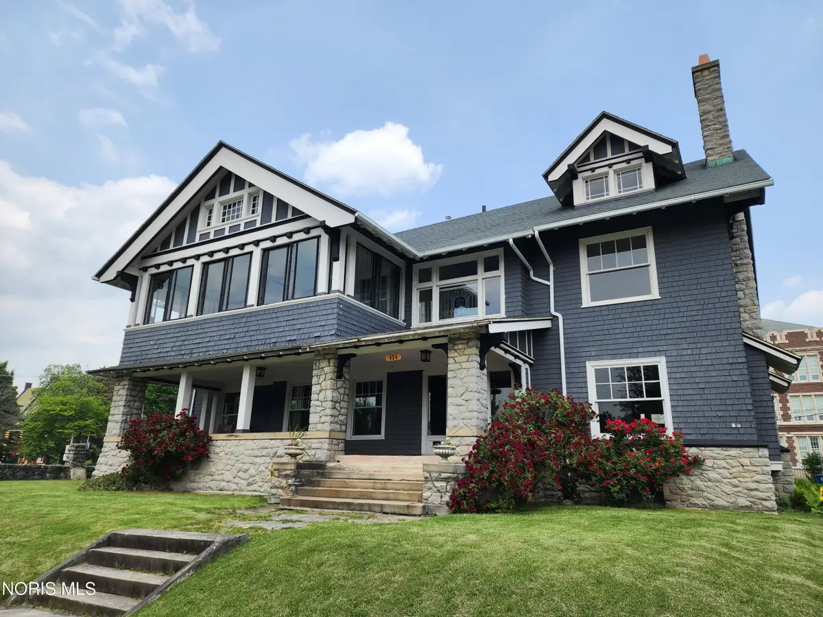 424 Winthrop Street, Toledo, OH 43620 - #1