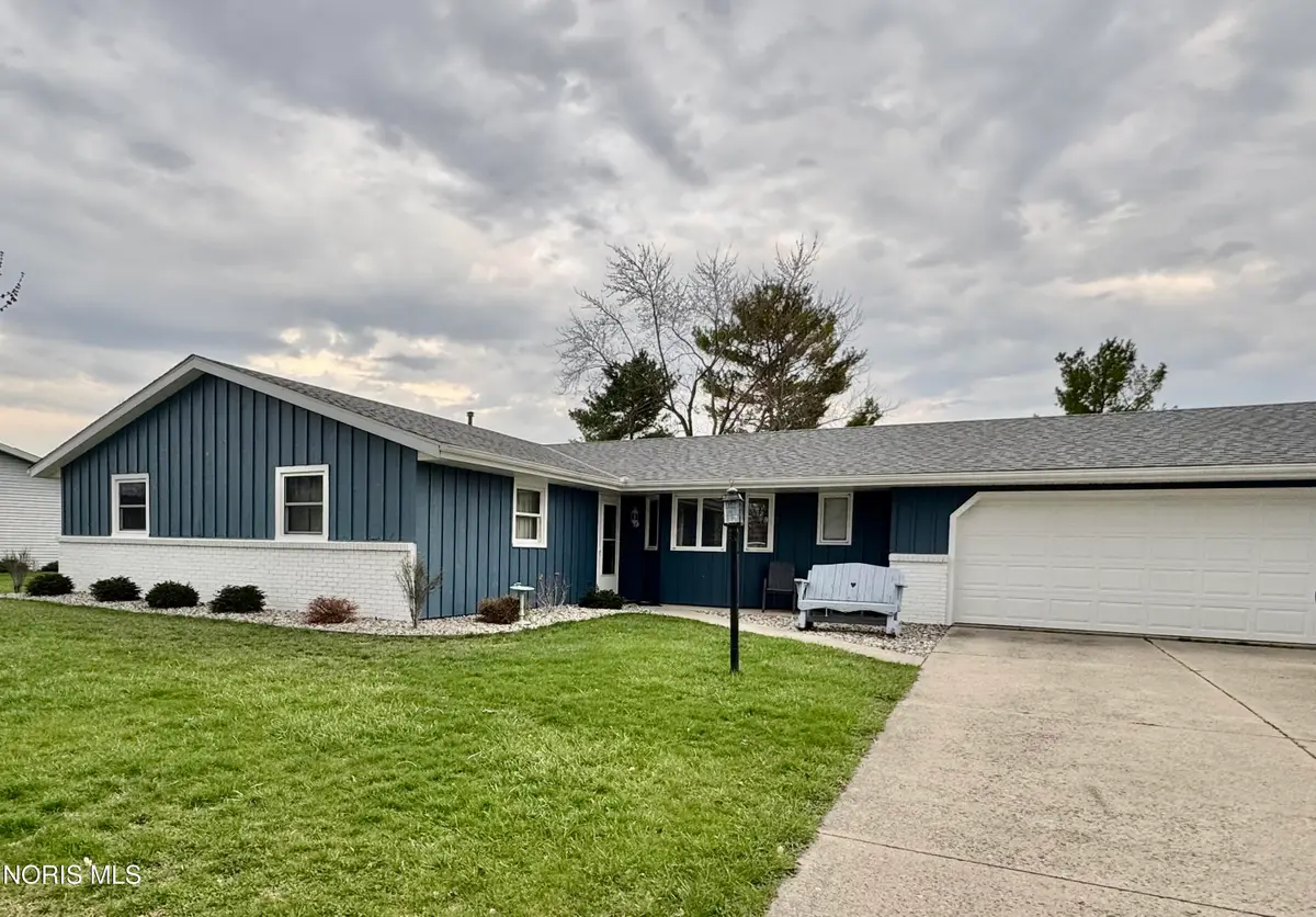 419 Cardinal Drive, Bryan, OH 43506 - #1