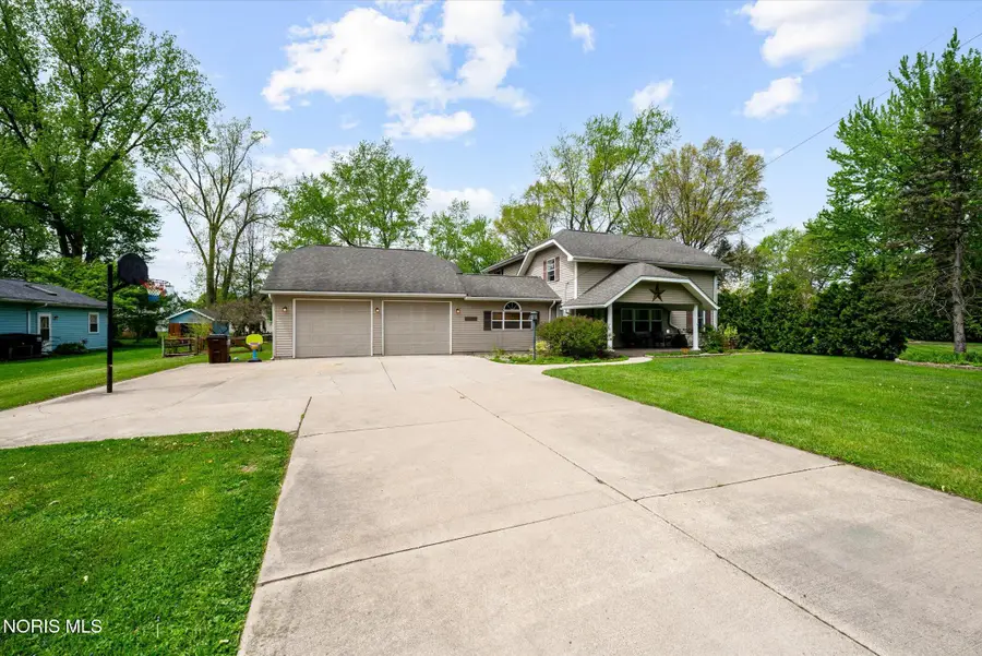 1860 Connecticut Boulevard, Holland, OH 43528 - #3
