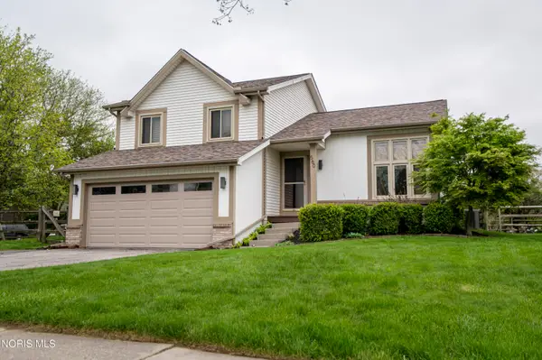 560 Centerfield Drive, Maumee, OH 43537