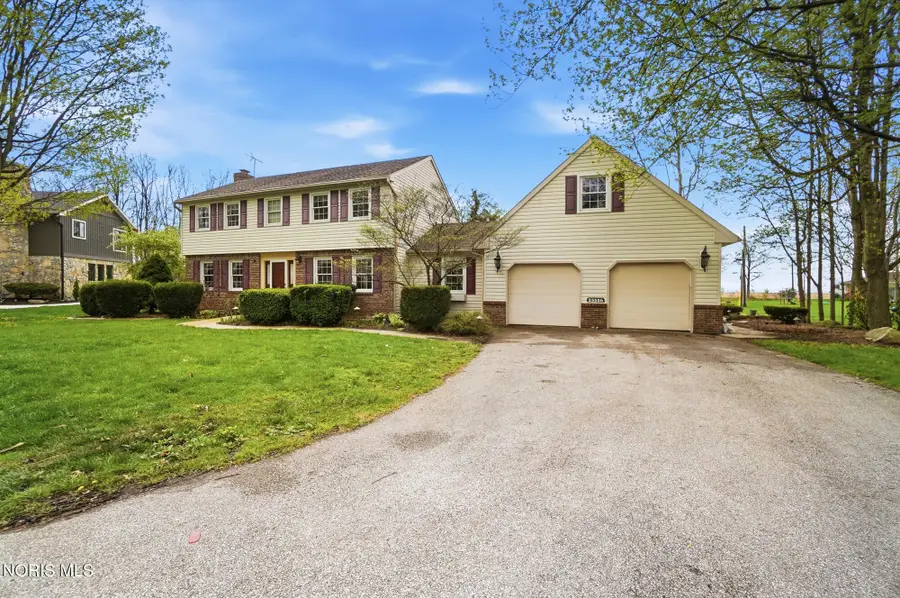 23526 W Manor Drive, Genoa, OH 43430 - #3