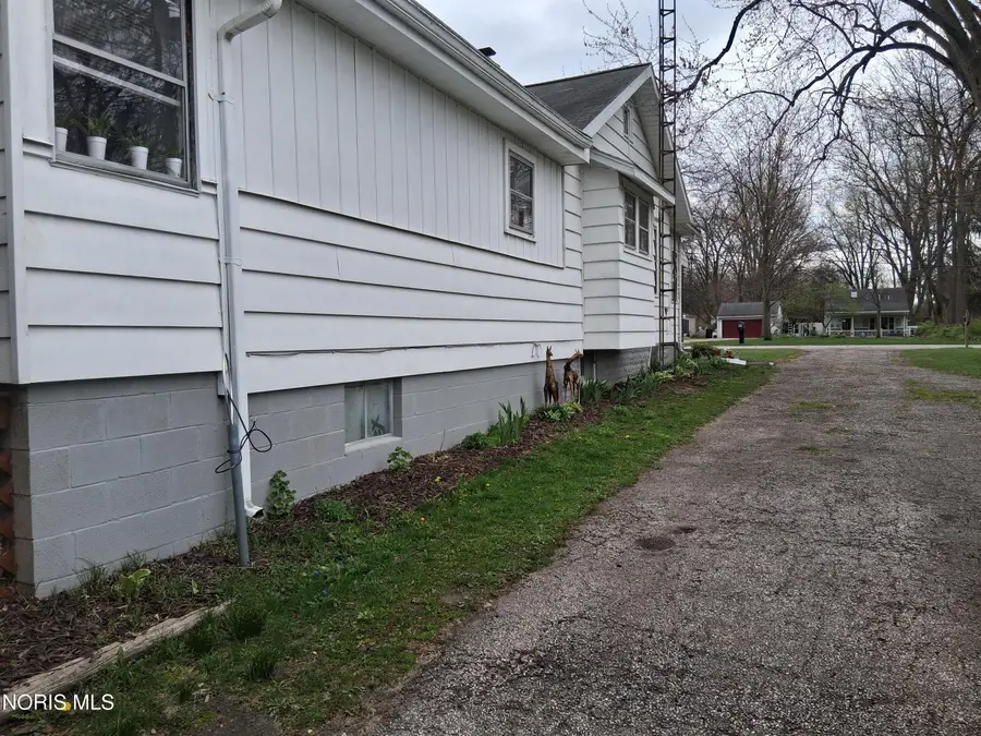 822 Culley Road, Holland, OH 43528 - #3