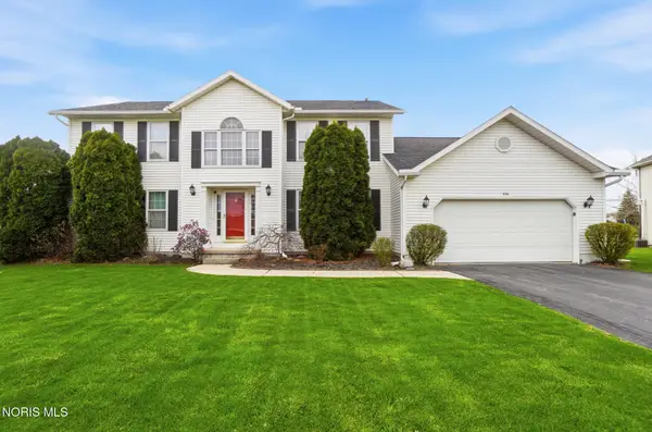 674 Harrison Road, Perrysburg, OH 43551