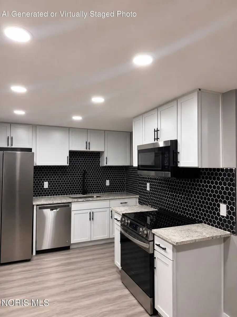 4259 Wickford Point Drive, Toledo, OH 43607 - #2