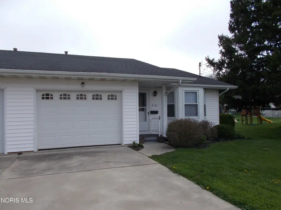 218 Ironton Street, Wauseon, OH 43567 - #2