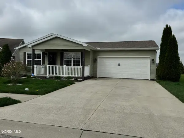 314 Hidden Ridge Drive, Delta, OH 43515