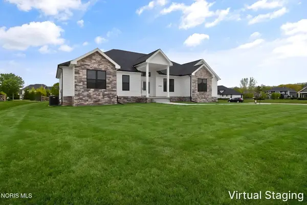 3760 Turtle Creek Drive, Perrysburg, OH 43551