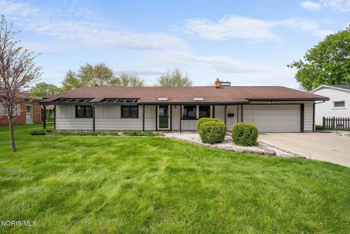 2258 Heatherwood Drive, Toledo, OH 43614 - #1