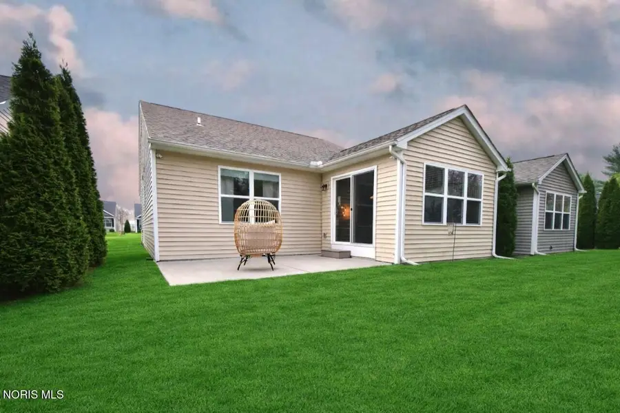 2117 Sunset Creek Drive, Toledo, OH 43615 - #3
