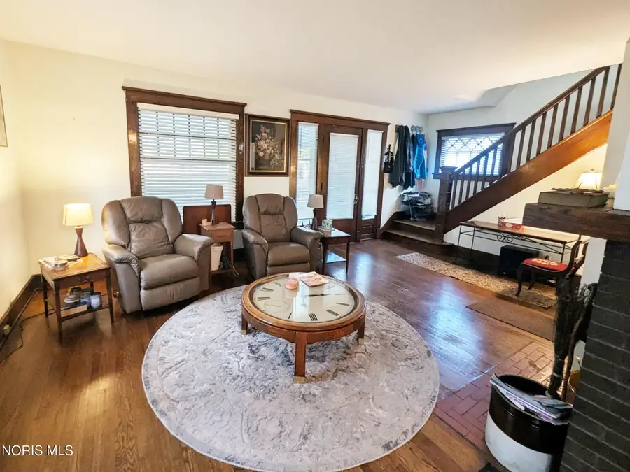 429 N Union Street, Fostoria, OH 44830 - #3