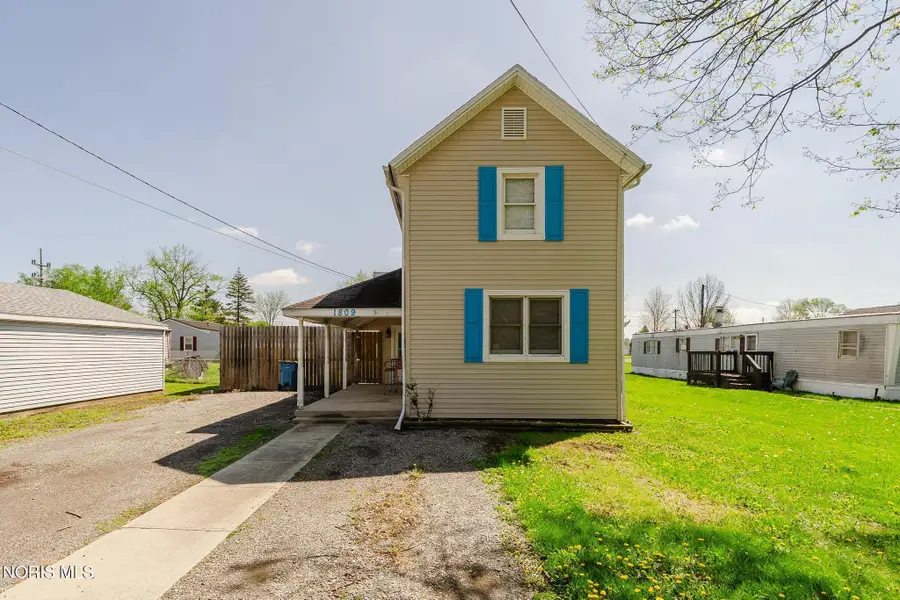 1809 Park Street, Findlay, OH 45840 - #2