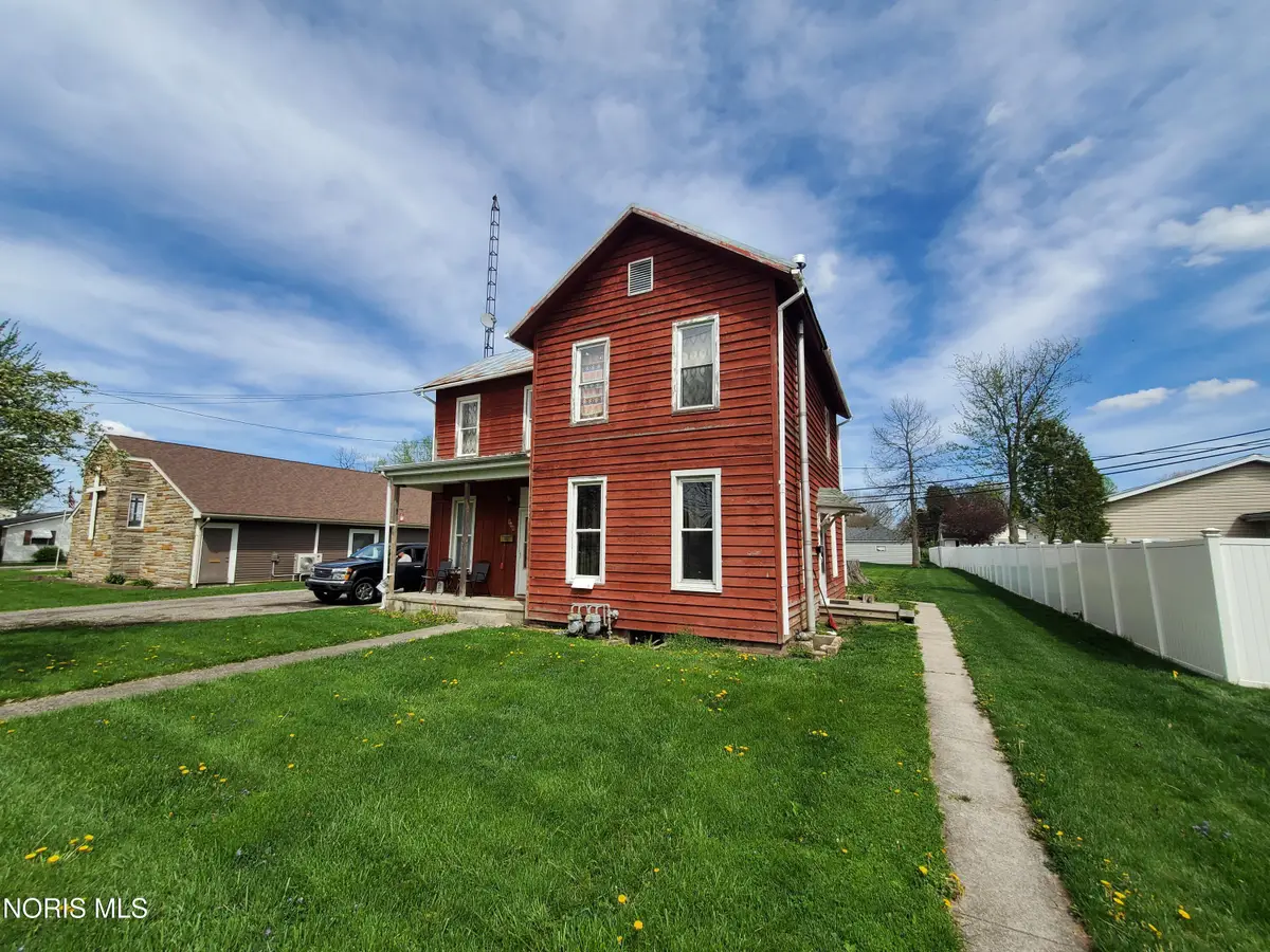 849 Marseilles Avenue, Upper Sandusky, OH 43351 - #1