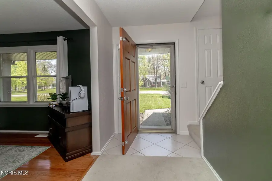 2104 Eastgate Road, Toledo, OH 43614 - #2