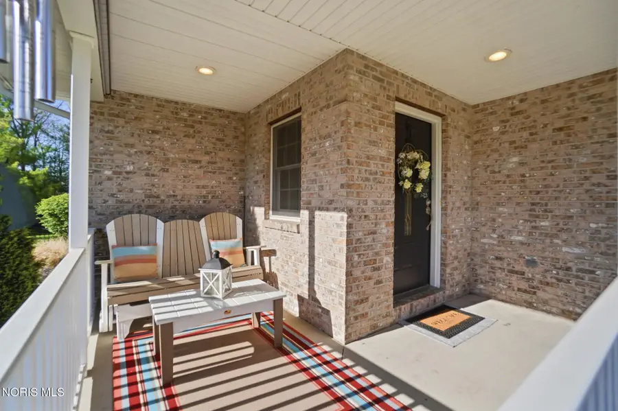 1617 Bay Hill Drive, Findlay, OH 45840 - #3