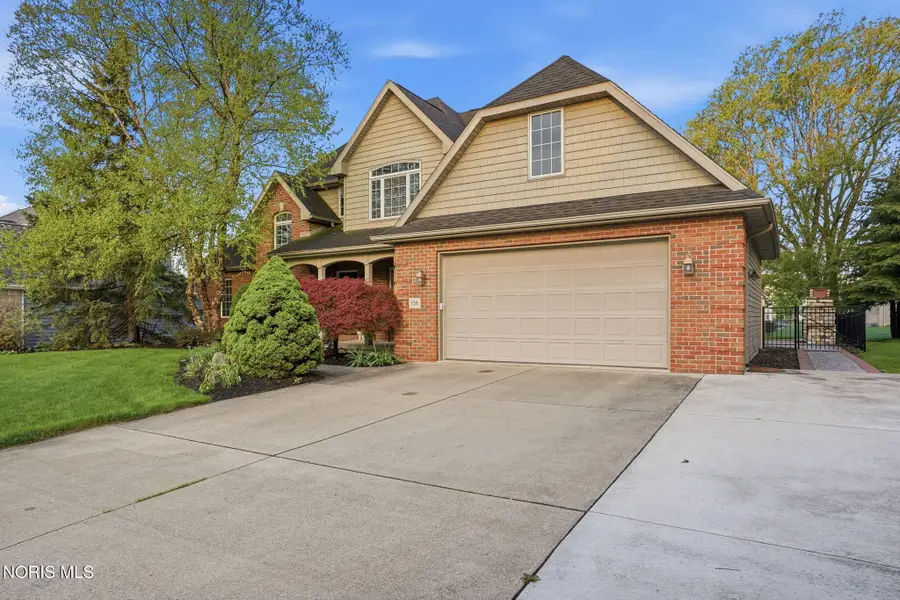 736 Parkview Drive, Findlay, OH 45840 - #3