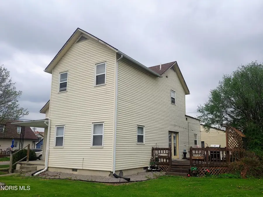 407 E 2nd Street, Ottawa, OH 45875 - #2