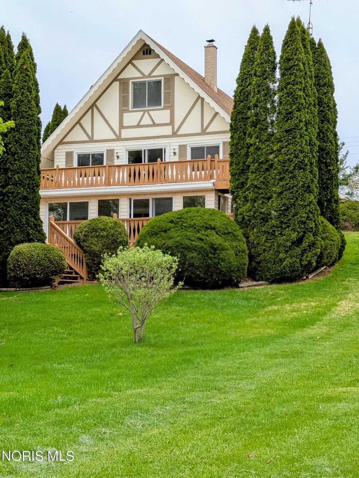 424 Seneca Drive, Montpelier, OH 43543 - #1