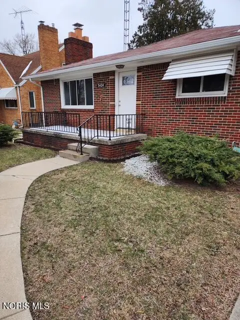 3424 Saint Bernard Drive, Toledo, OH 43613