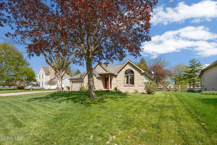432 Hickory Lane, Waterville, OH 43566 - #3