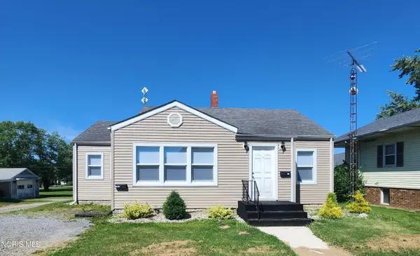 415 E Liberty Street, Leipsic, OH 45856