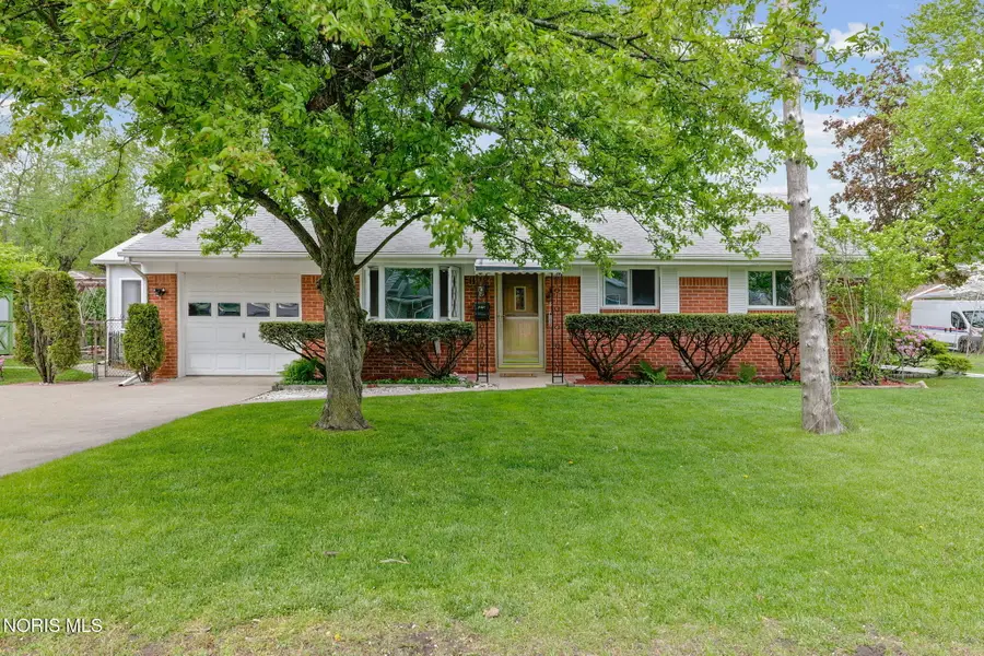 4210 Stock Avenue, Toledo, OH 43623 - #2