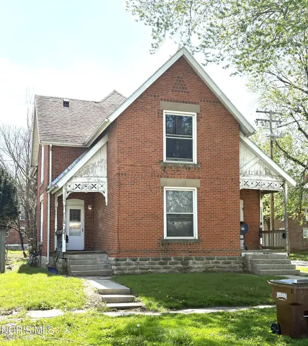 301 E Tiffin Street, Fostoria, OH 44830