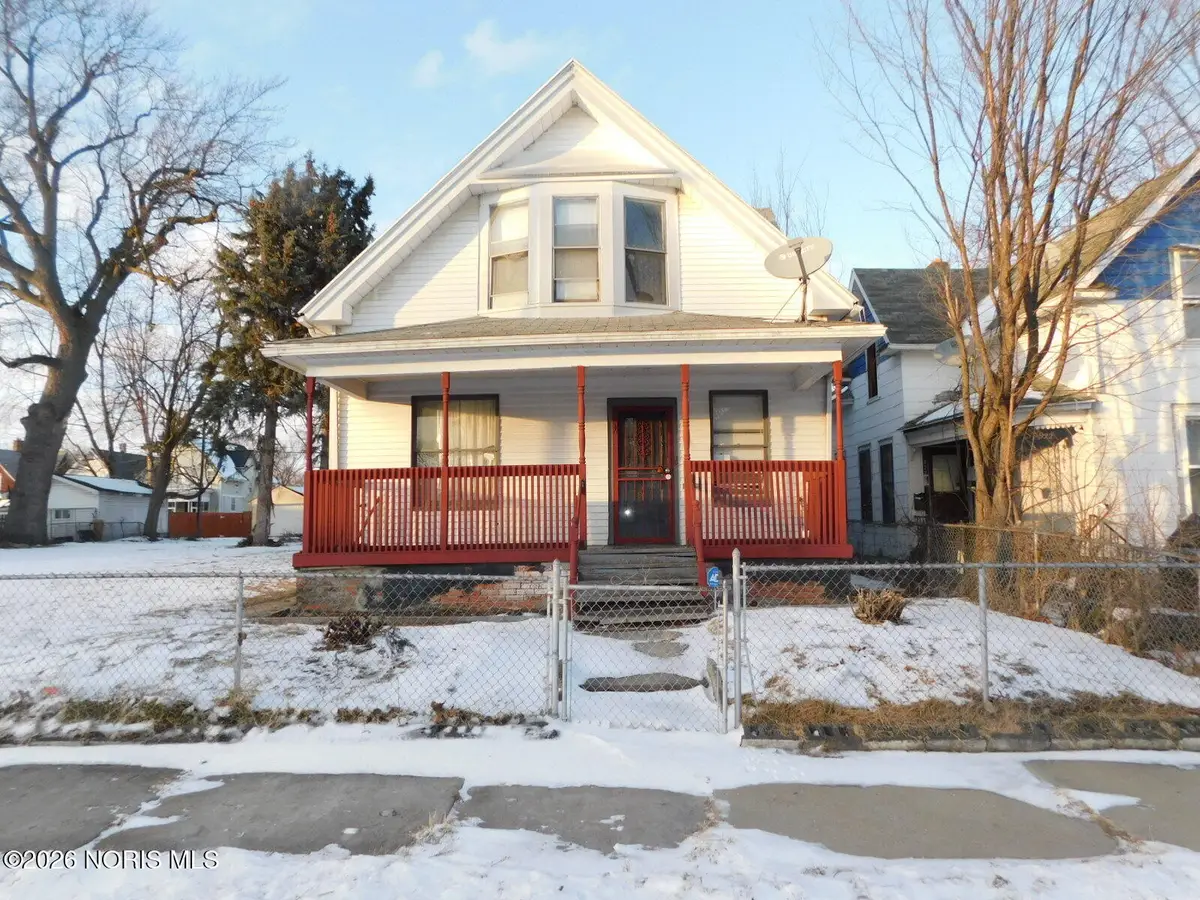 924 Pinewood Avenue, Toledo, OH 43607 - #1
